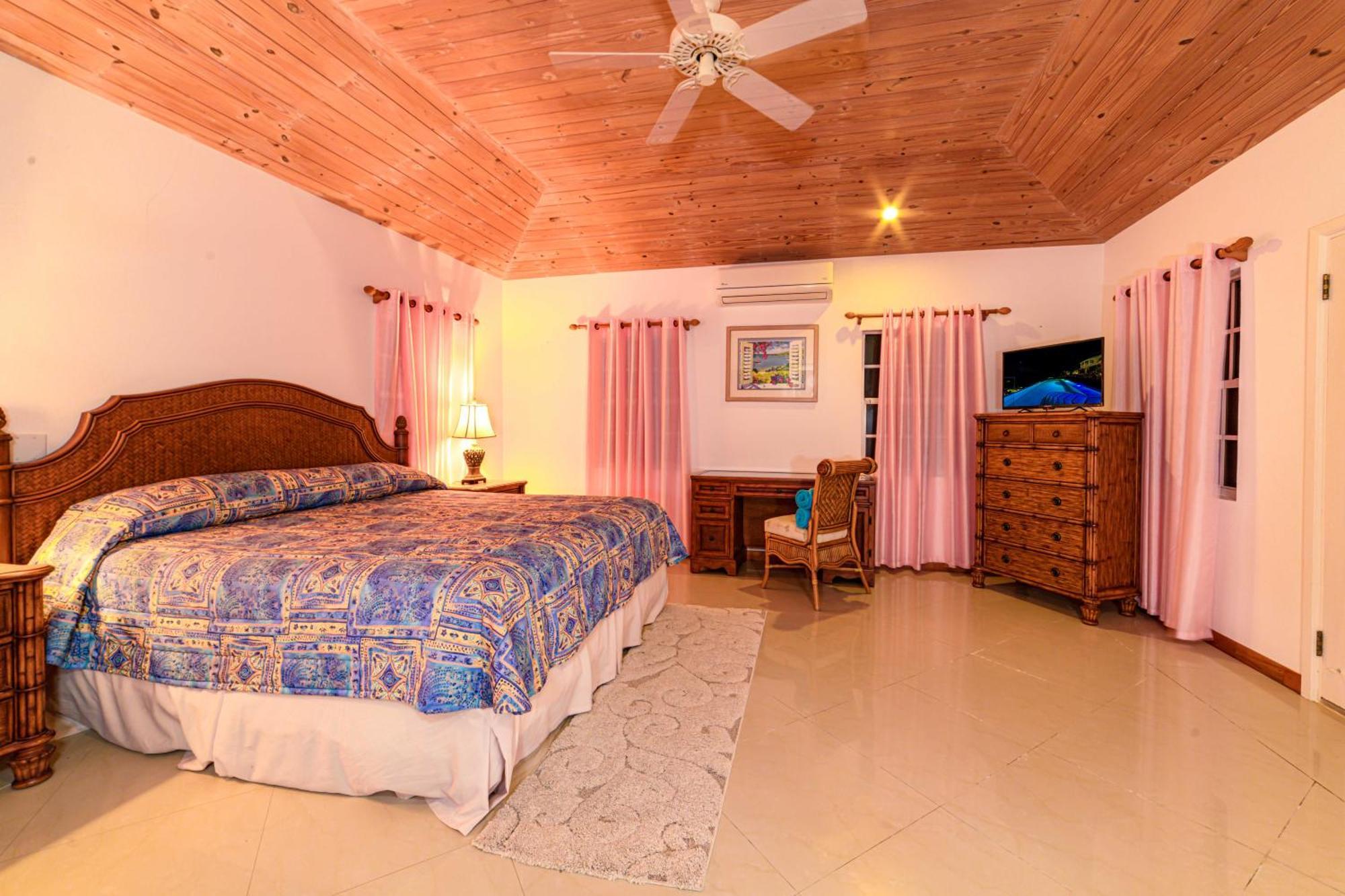 Fort Shelley Cades Bay Экстерьер фото